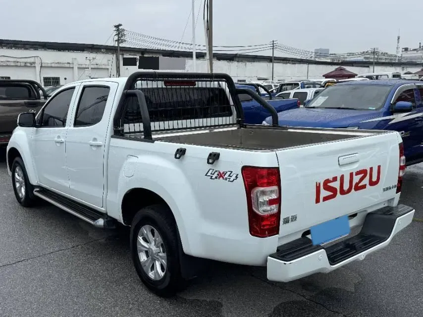 2023 Isuzu RE-MAX Jim 2.5T 143HP L4 6MT,autocango,china used car exporter,china ev exporter,chinese used car exporter,chinese used ev exporter