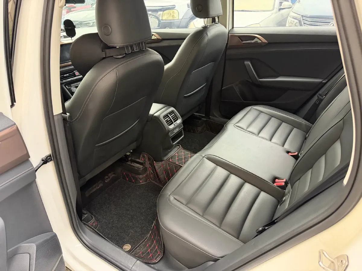 2020 Volkswagen Tharu 1.4T 150HP L4 7DCT,autocango,china used car exporter,china ev exporter,chinese used car exporter,chinese used ev exporter