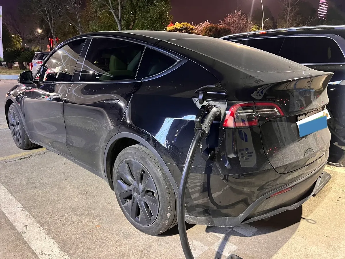 2021 Tesla Model Y BEV 76.8KWH,autocango,china used car exporter,china ev exporter,chinese used car exporter,chinese used ev exporter