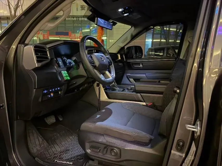 2022 Tank 300 2.0T 227HP L4 8AT,autocango,china used car exporter,china ev exporter,chinese used car exporter,chinese used ev exporter