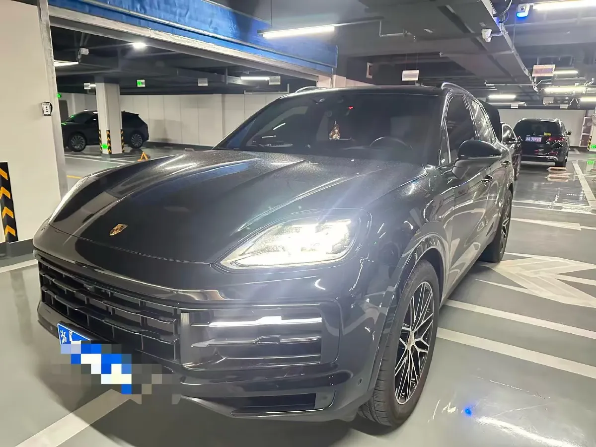 2025 Porsche Cayenne 3.0T 354HP V6 8AT,autocango,china used car exporter,china ev exporter,chinese used car exporter,chinese used ev exporter