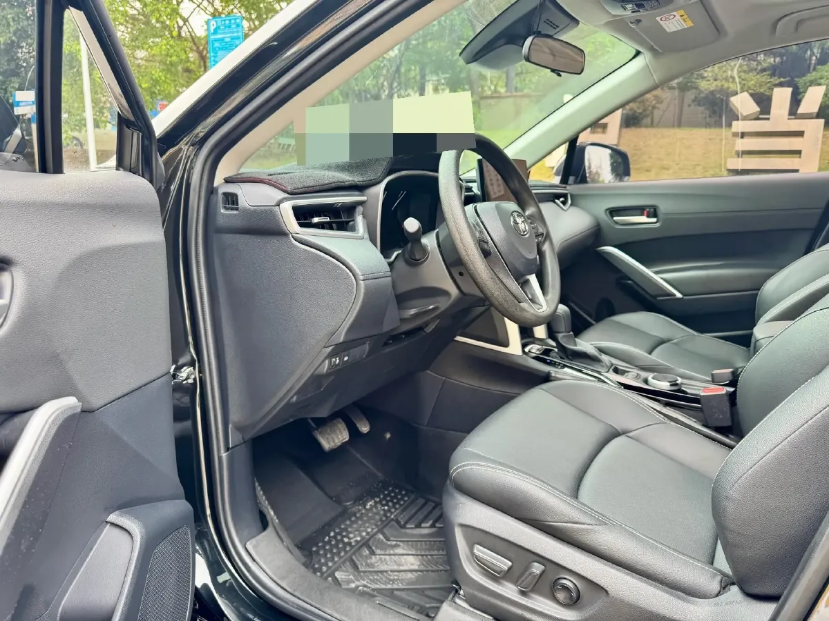 2024 Toyota Frontlander 2.0L 171HP L4 CVT,autocango,china used car exporter,china ev exporter,chinese used car exporter,chinese used ev exporter