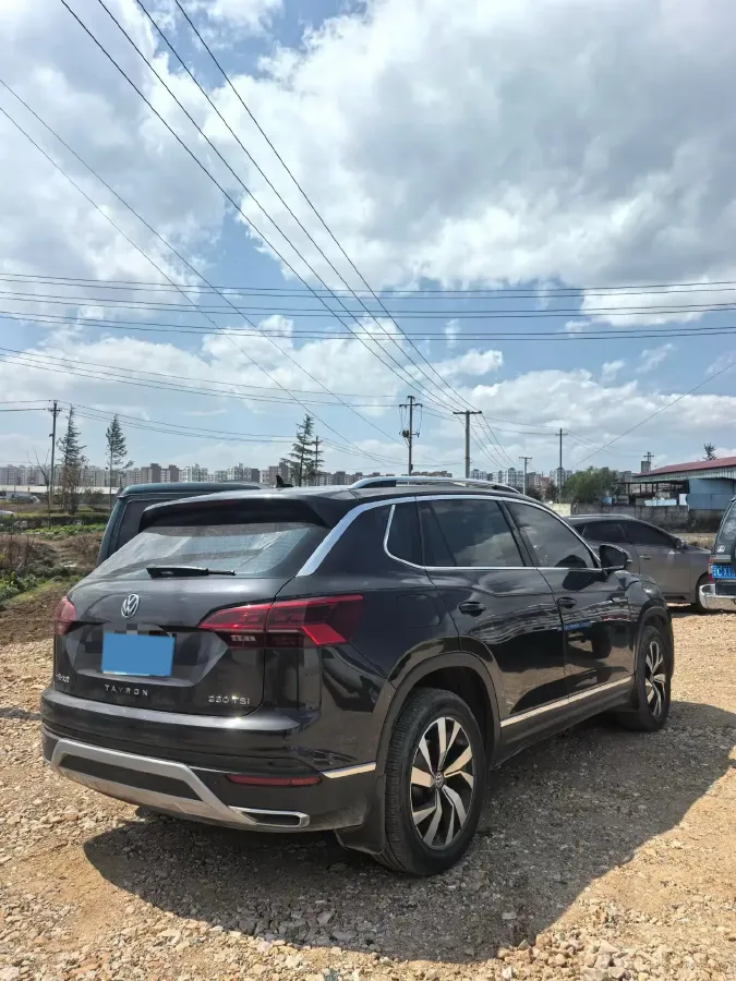 2020 Volkswagen Tayron 2.0T 186HP L4 7DCT,autocango,china used car exporter,china ev exporter,chinese used car exporter,chinese used ev exporter