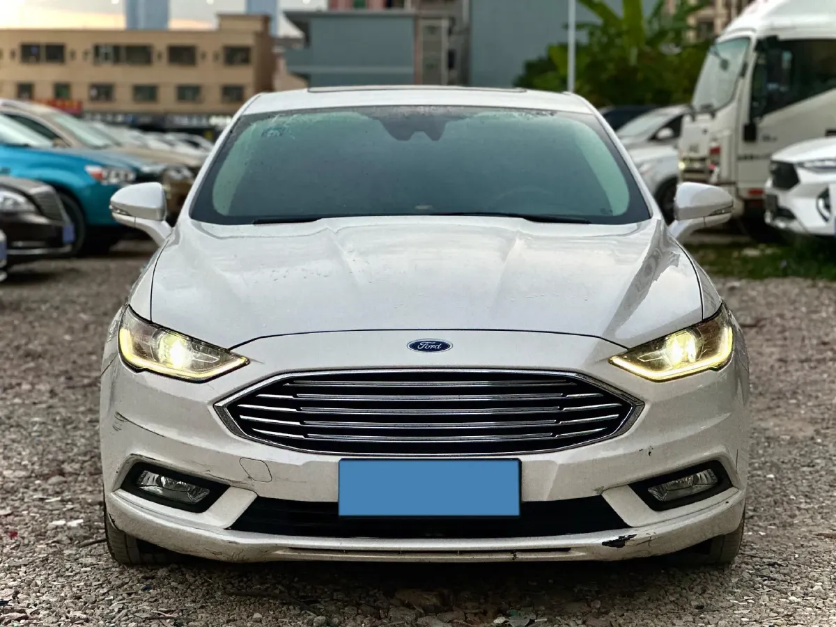 2017 Ford Mondeo 2.0T 204HP L4 6AT,autocango,china used car exporter,china ev exporter,chinese used car exporter,chinese used ev exporter