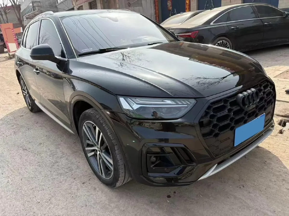 2020 Audi Q5L 2.0T 252HP L4 7DCT,autocango,china used car exporter,china ev exporter,chinese used car exporter,chinese used ev exporter