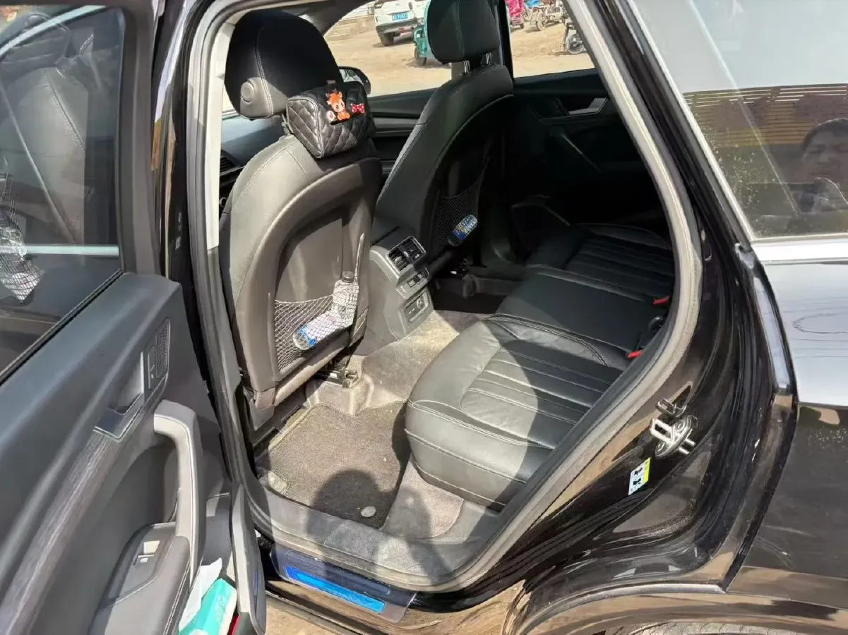 2020 Audi Q5L 2.0T 252HP L4 7DCT,autocango,china used car exporter,china ev exporter,chinese used car exporter,chinese used ev exporter