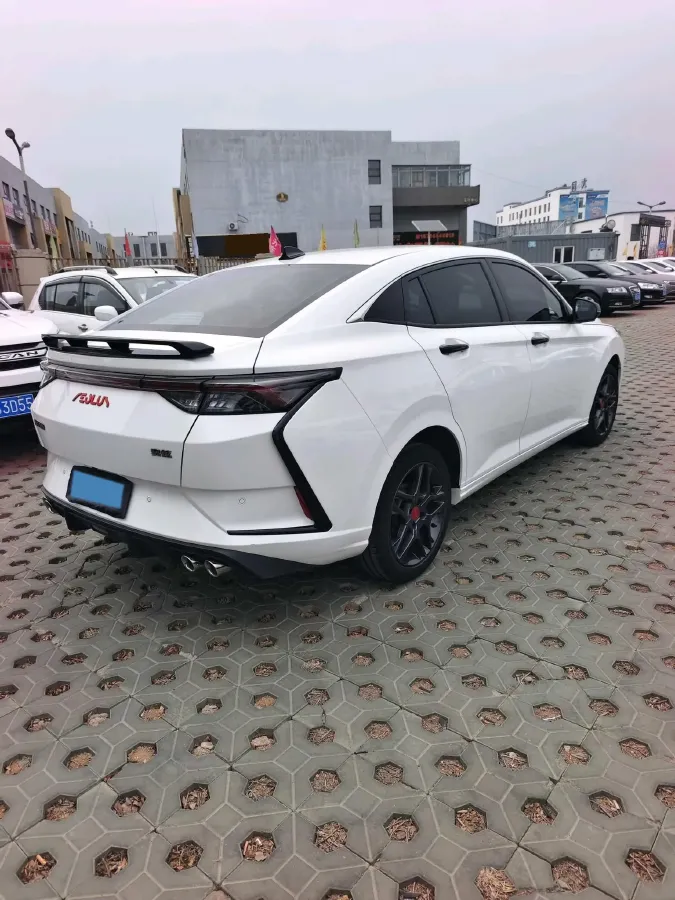 2021 DongFeng Aeolus YiXuan 1.5T 150HP L4 6DCT,autocango,china used car exporter,china ev exporter,chinese used car exporter,chinese used ev exporter