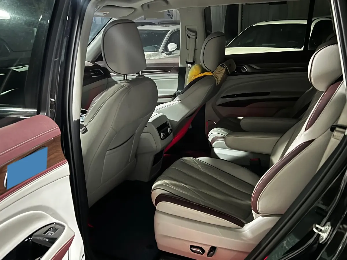 2021 Ford Equator 2.0T 224HP L4 6DCT,autocango,china used car exporter,china ev exporter,chinese used car exporter,chinese used ev exporter