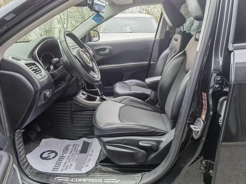 2020 Jeep Compass 1.3T 173HP L4 7DCT,autocango,china used car exporter,china ev exporter,chinese used car exporter,chinese used ev exporter