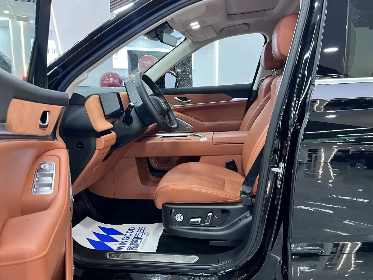 2025 WEY BlueMountain 1.5T 170HP L4 4DHT PHEV 52.3KWH,autocango,china used car exporter,china ev exporter,chinese used car exporter,chinese used ev exporter