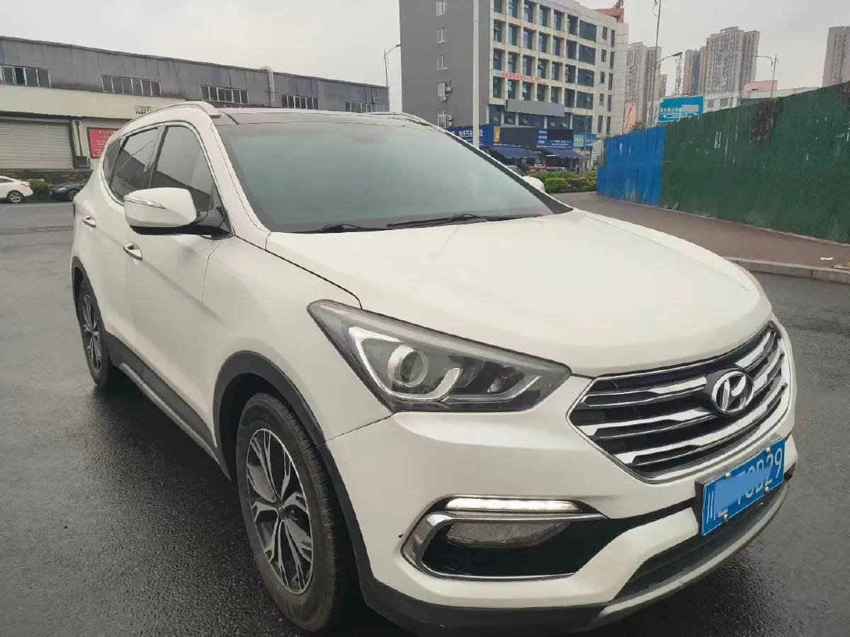2017 Hyundai Santafe 2.0T 245HP L4 6AT,autocango,china used car exporter,china ev exporter,chinese used car exporter,chinese used ev exporter