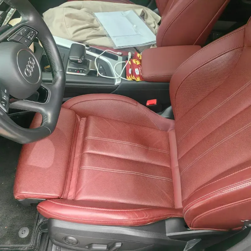 2022 Audi A4L 2.0T 190HP L4 7DCT,autocango,china used car exporter,china ev exporter,chinese used car exporter,chinese used ev exporter