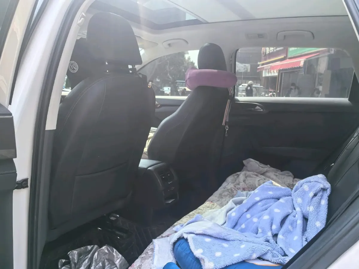 2021 Volkswagen Tharu 1.4T 150HP L4 7DCT,autocango,china used car exporter,china ev exporter,chinese used car exporter,chinese used ev exporter