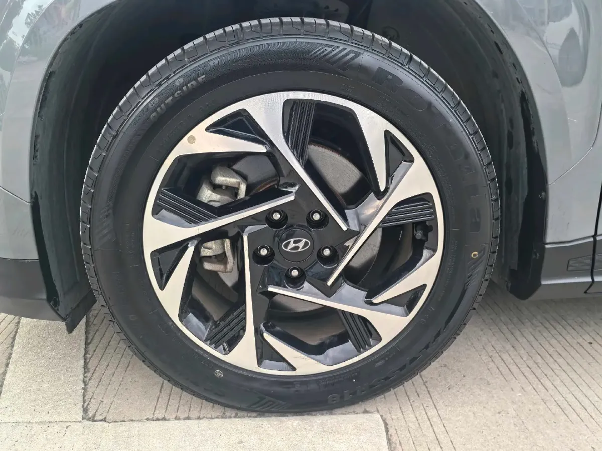 2021 Hyundai Custo 2.0T 236HP L4 8AT,autocango,china used car exporter,china ev exporter,chinese used car exporter,chinese used ev exporter