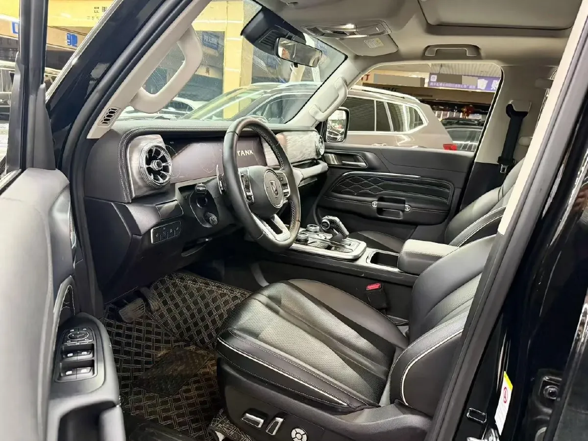 2024 Tank 300 2.0T 227HP L4 8AT,autocango,china used car exporter,china ev exporter,chinese used car exporter,chinese used ev exporter