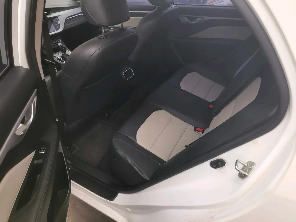 2019 Geely Vision 1.5L 109HP L4 4AT,autocango,china used car exporter,china ev exporter,chinese used car exporter,chinese used ev exporter