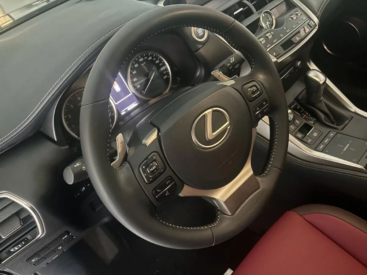 2018 Lexus NX 2.0L 150HP L4 CVT,autocango,china used car exporter,china ev exporter,chinese used car exporter,chinese used ev exporter