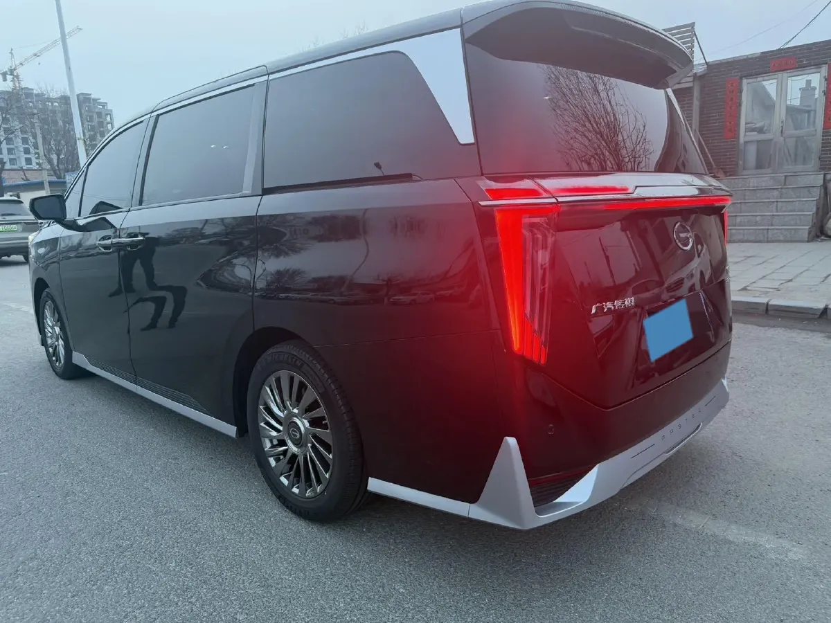 2023 GAC Trumpchi M8 2.0T 190HP L4 E-CVT Hybrid,autocango,china used car exporter,china ev exporter,chinese used car exporter,chinese used ev exporter