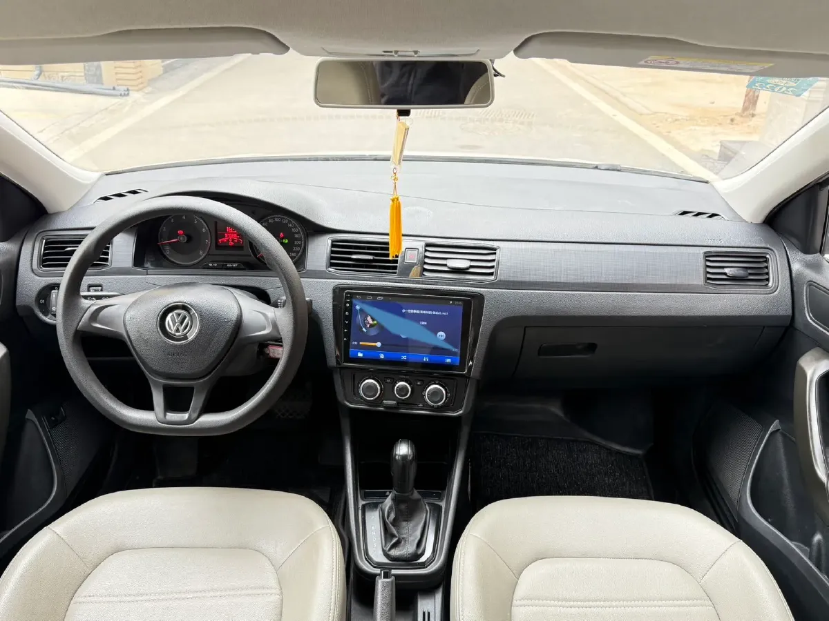 2019 Volkswagen Santana 1.5L 110HP L4 6AT,autocango,china used car exporter,china ev exporter,chinese used car exporter,chinese used ev exporter