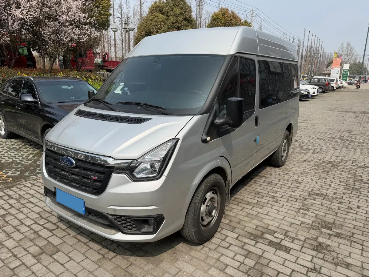 2021 Ford New Era Transit 2.2T 140HP L4 6MT,autocango,china used car exporter,china ev exporter,chinese used car exporter,chinese used ev exporter