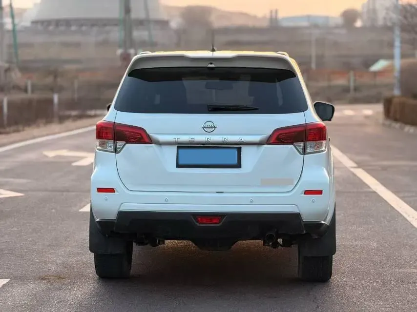 2020 Nissan Terra 2.5L 193HP L4 7AT,autocango,china used car exporter,china ev exporter,chinese used car exporter,chinese used ev exporter