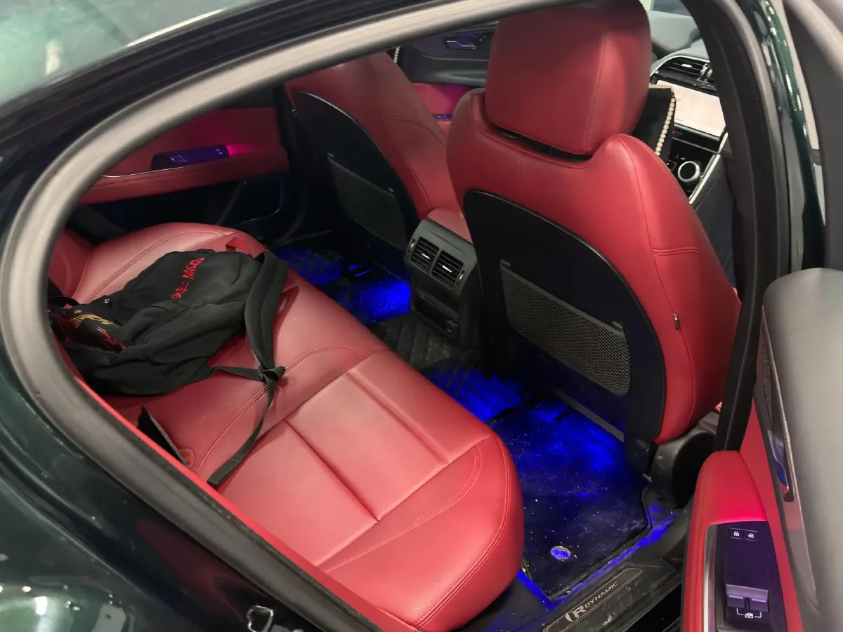 2021 Jaguar XEL 2.0T 250HP L4 8AT,autocango,china used car exporter,china ev exporter,chinese used car exporter,chinese used ev exporter