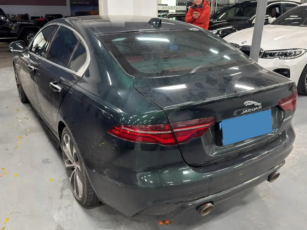 2021 Jaguar XEL 2.0T 250HP L4 8AT,autocango,china used car exporter,china ev exporter,chinese used car exporter,chinese used ev exporter