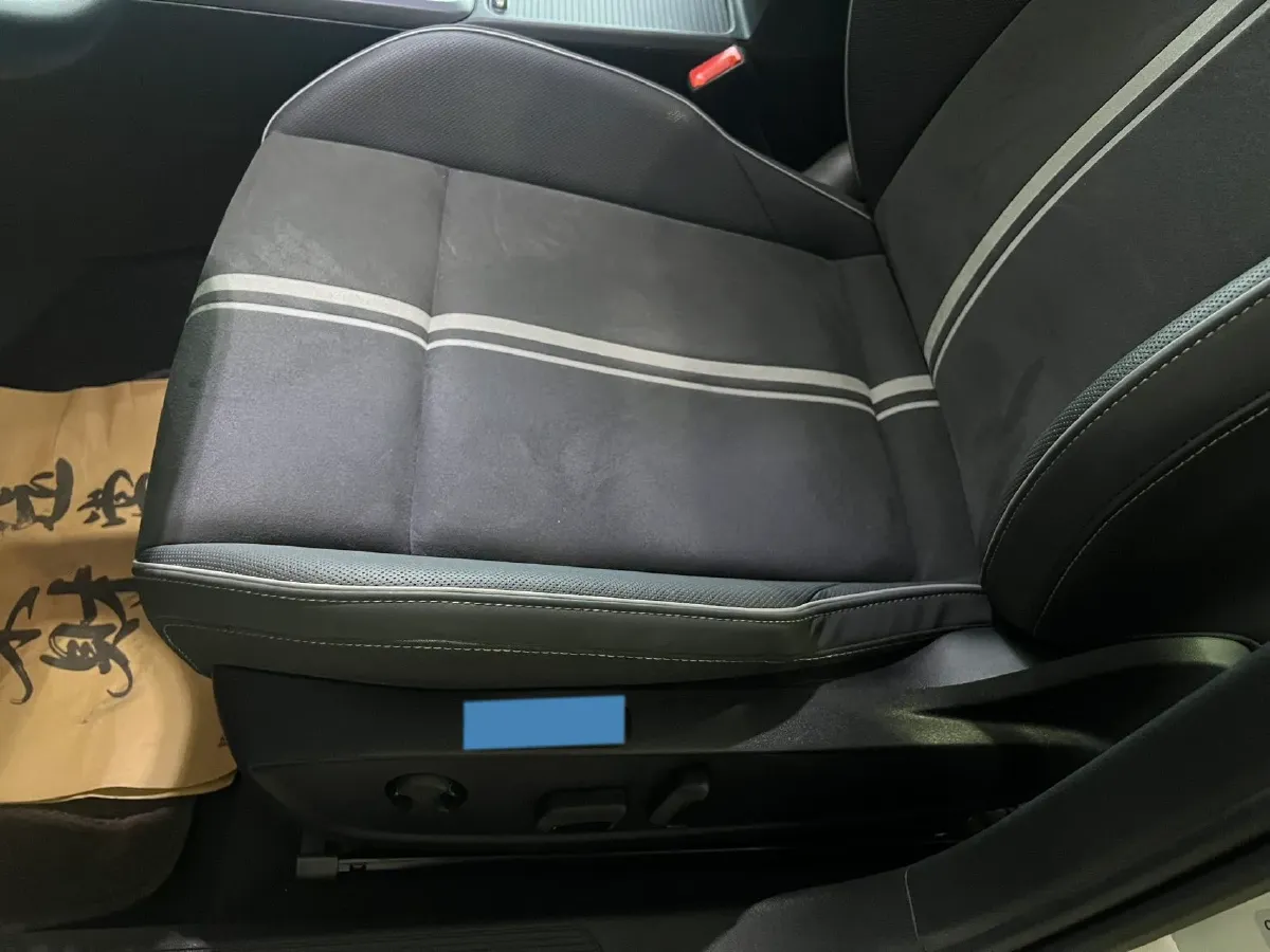 2023 Volkswagen Golf 1.4T 150HP L4 7DCT,autocango,china used car exporter,china ev exporter,chinese used car exporter,chinese used ev exporter