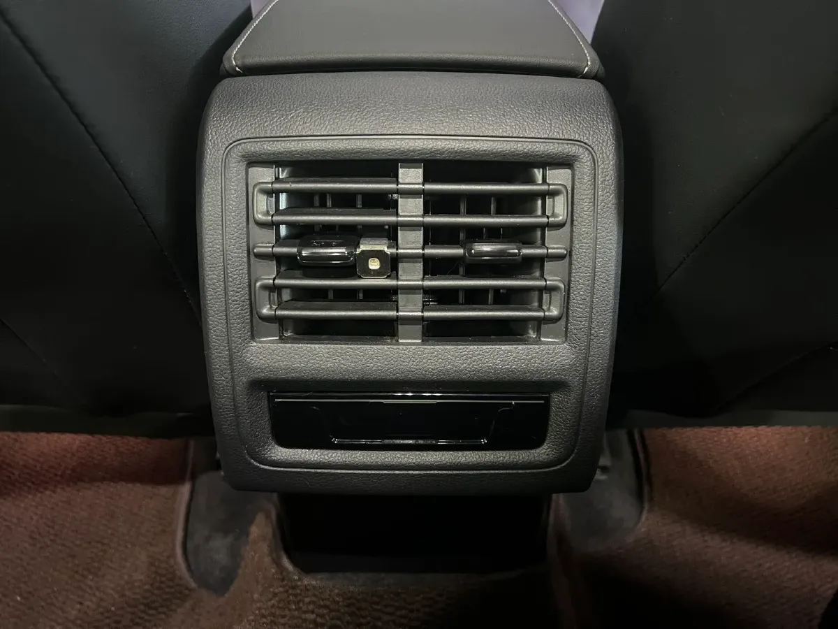 2023 Volkswagen Golf 1.4T 150HP L4 7DCT,autocango,china used car exporter,china ev exporter,chinese used car exporter,chinese used ev exporter