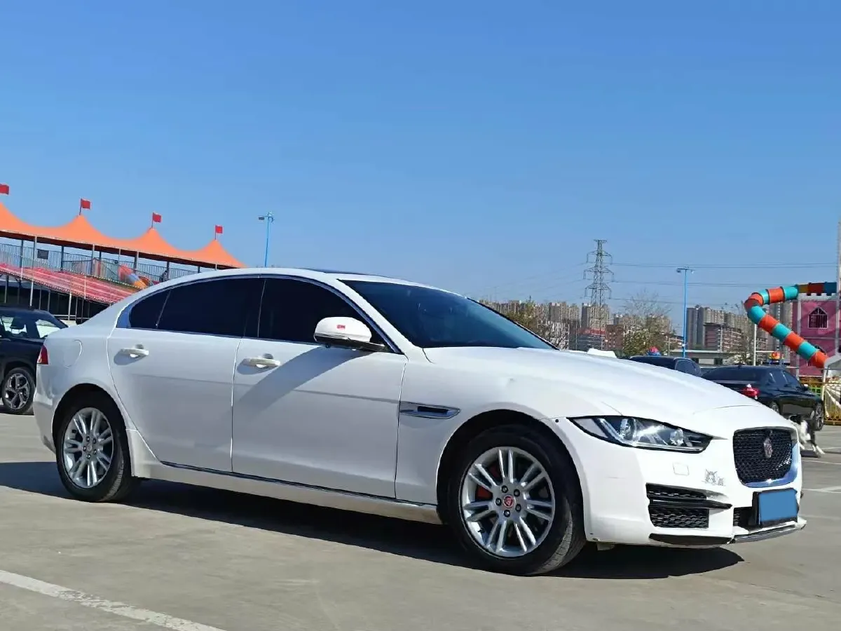 2018 Jaguar XEL 2.0T 200HP L4 8AT,autocango,china used car exporter,china ev exporter,chinese used car exporter,chinese used ev exporter