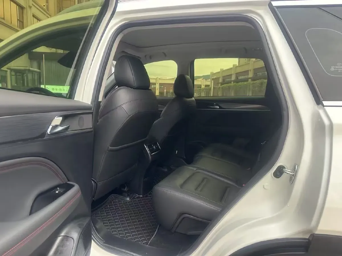 2022 GAC Trumpchi GS4 Plus 1.5T 169HP L4 6AT,autocango,china used car exporter,china ev exporter,chinese used car exporter,chinese used ev exporter