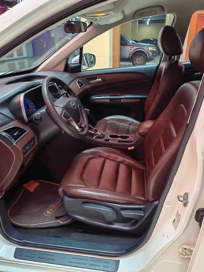 2017 HaiMa Family MPV 1.5T 156HP L4 6AT,autocango,china used car exporter,china ev exporter,chinese used car exporter,chinese used ev exporter