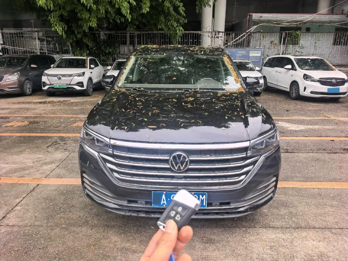 2020 Volkswagen Viloran 2.0T 220HP L4 7DCT,autocango,china used car exporter,china ev exporter,chinese used car exporter,chinese used ev exporter