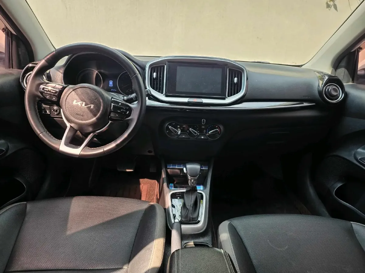 2021 Kia KX1 1.4L 100HP L4 6AT,autocango,china used car exporter,china ev exporter,chinese used car exporter,chinese used ev exporter