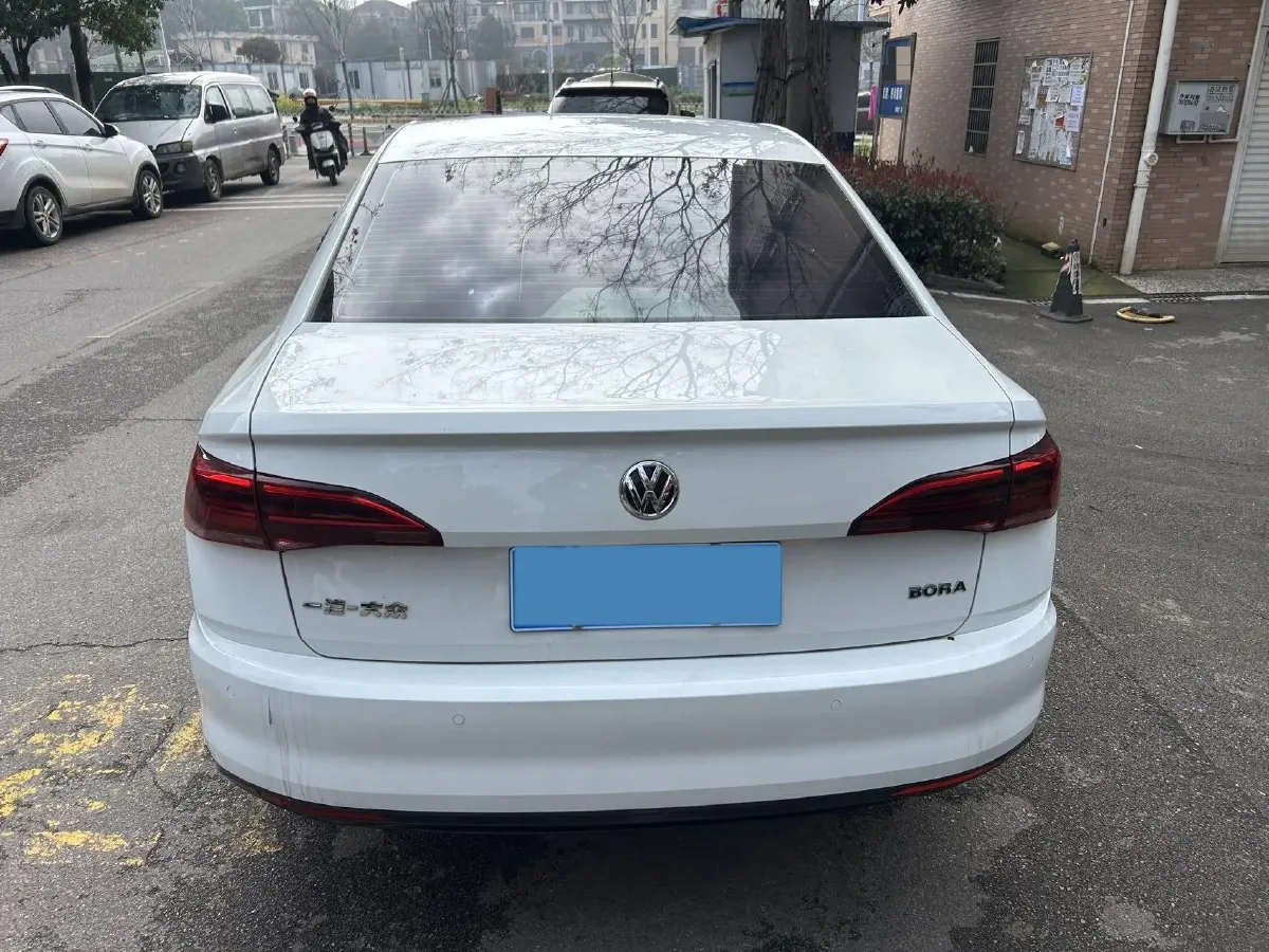 2019 Dongfeng RuiQi 6 2.4L 158HP L4 5MT,autocango,china used car exporter,china ev exporter,chinese used car exporter,chinese used ev exporter