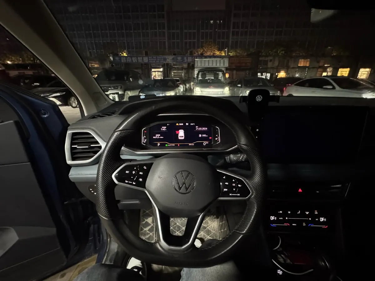 2023 Volkswagen Tharu 1.5T 160HP L4 7DCT,autocango,china used car exporter,china ev exporter,chinese used car exporter,chinese used ev exporter