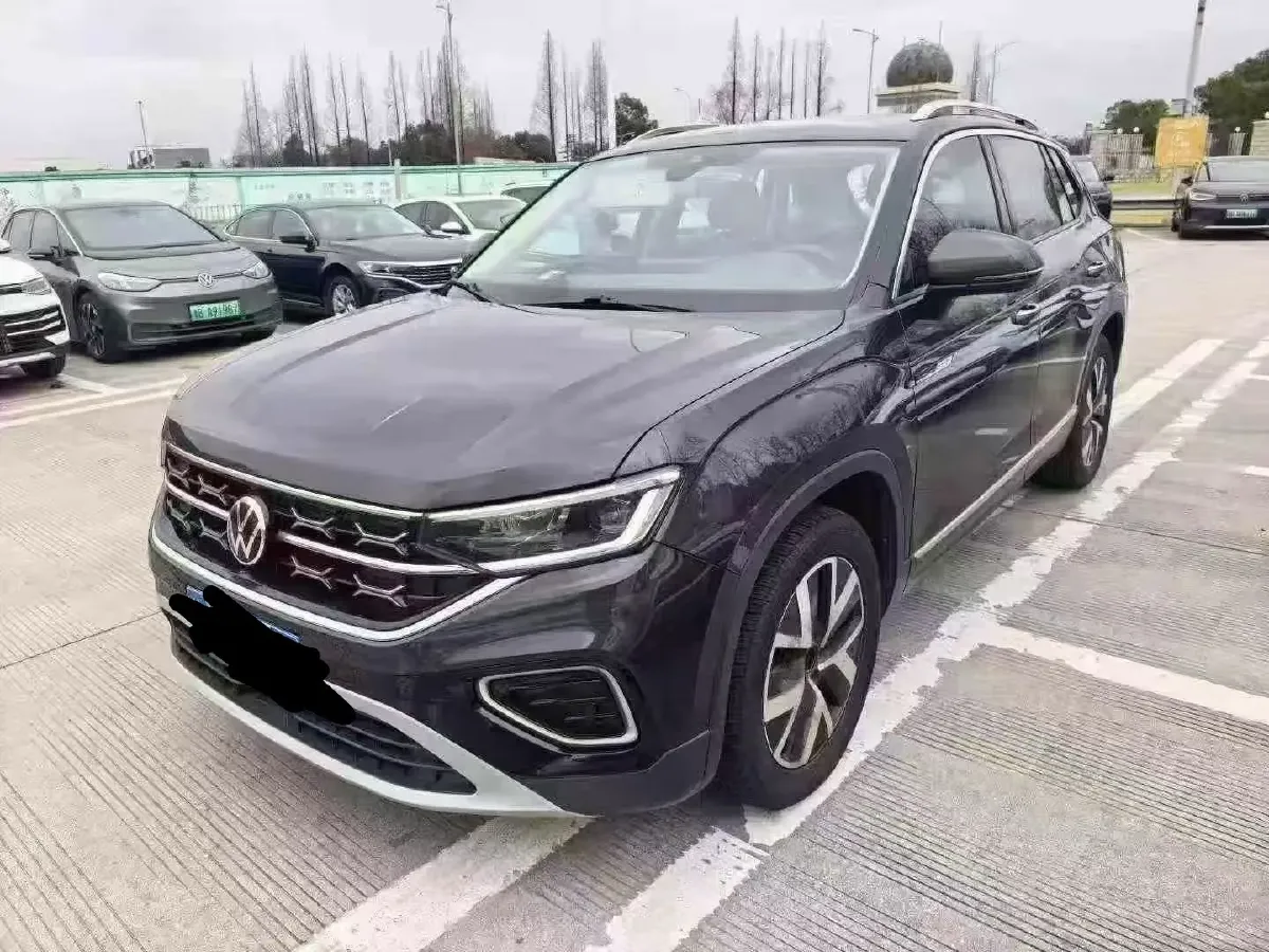 2022 Volkswagen Tayron 2.0T 220HP L4 7DCT,autocango,china used car exporter,china ev exporter,chinese used car exporter,chinese used ev exporter