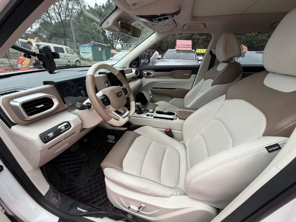 2020 Geely ICON 1.5T 177HP L3 7DCT,autocango,china used car exporter,china ev exporter,chinese used car exporter,chinese used ev exporter