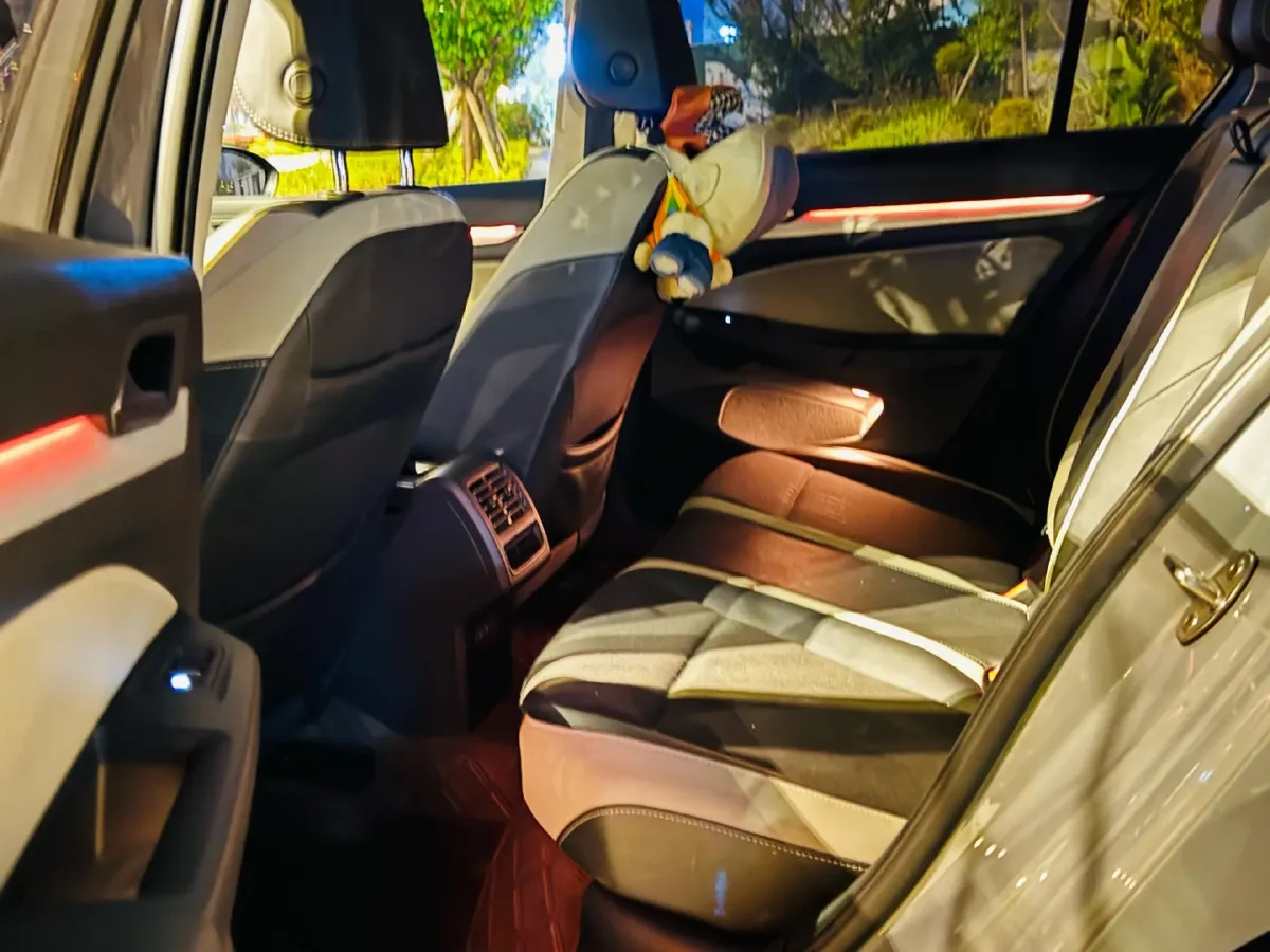 2021 Volkswagen Golf 1.4T 150HP L4 7DCT,autocango,china used car exporter,china ev exporter,chinese used car exporter,chinese used ev exporter