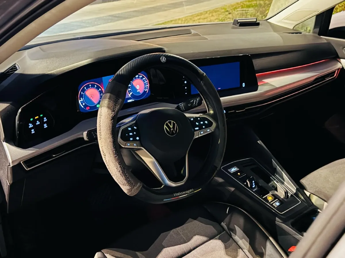 2021 Volkswagen Golf 1.4T 150HP L4 7DCT,autocango,china used car exporter,china ev exporter,chinese used car exporter,chinese used ev exporter