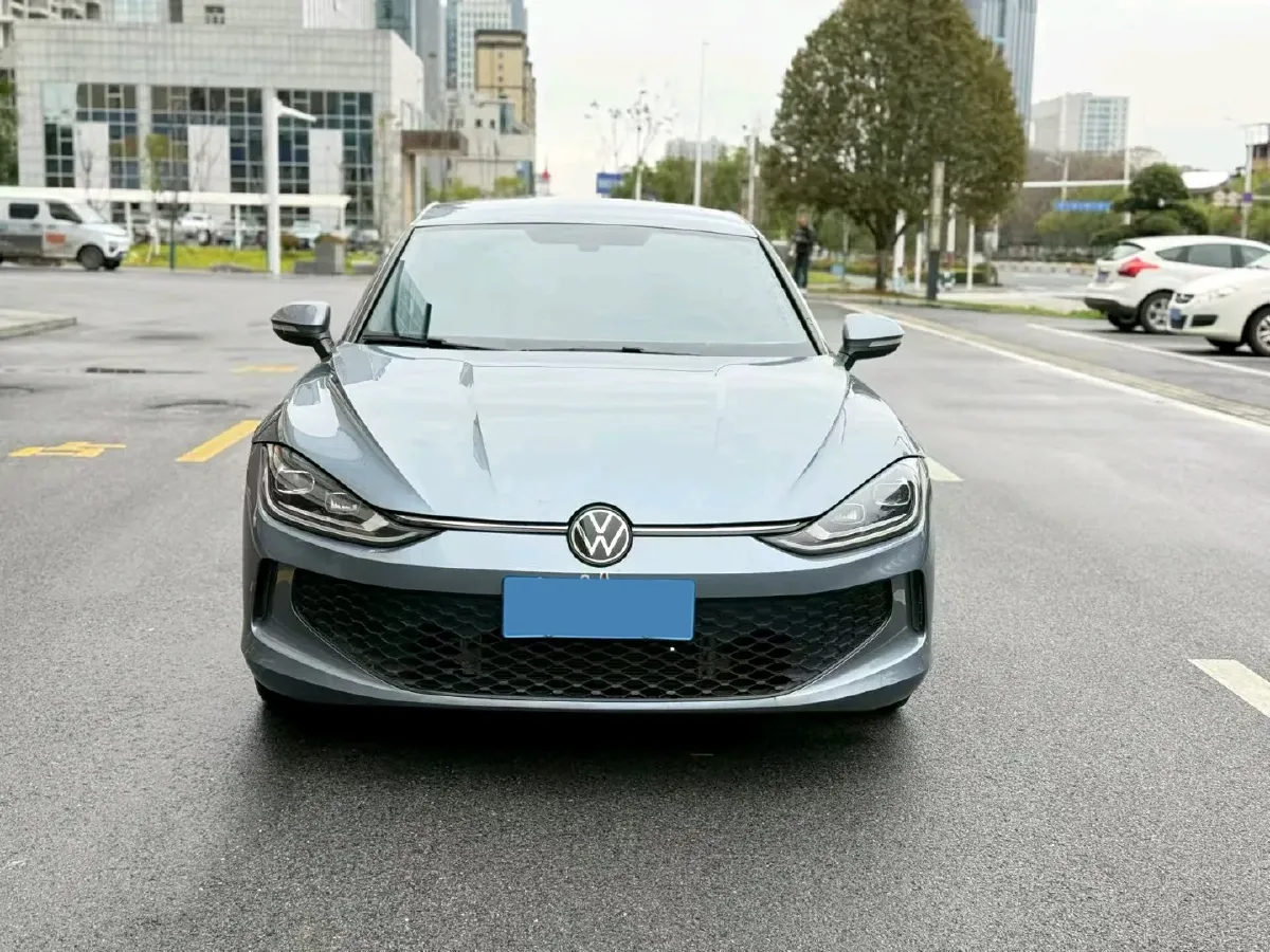 2022 Jetour DASHING i-DM 1.5T 156HP L4 3DHT PHEV 19.27KWH,autocango,china used car exporter,china ev exporter,chinese used car exporter,chinese used ev exporter