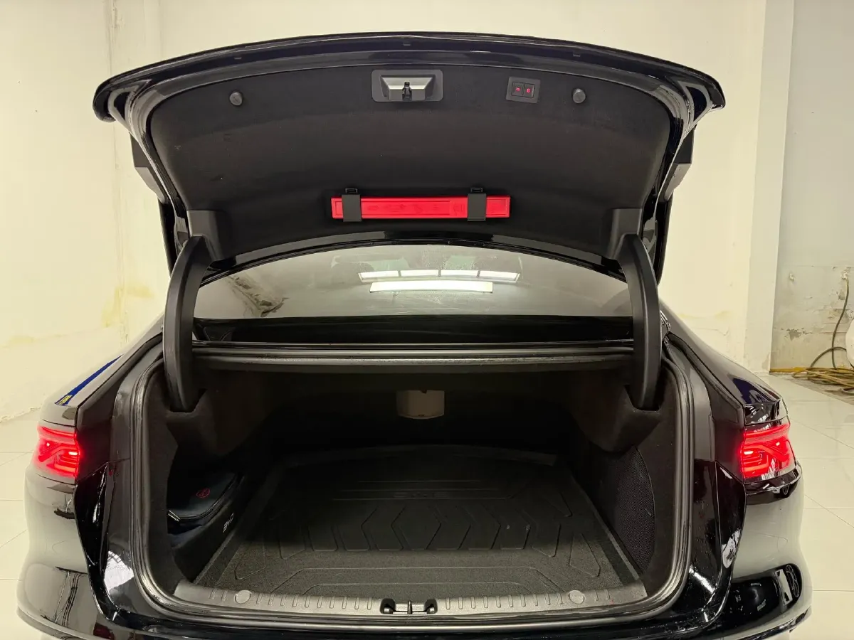 2025 BYD Han 1.5T 156HP L4 E-CVT PHEV,autocango,china used car exporter,china ev exporter,chinese used car exporter,chinese used ev exporter