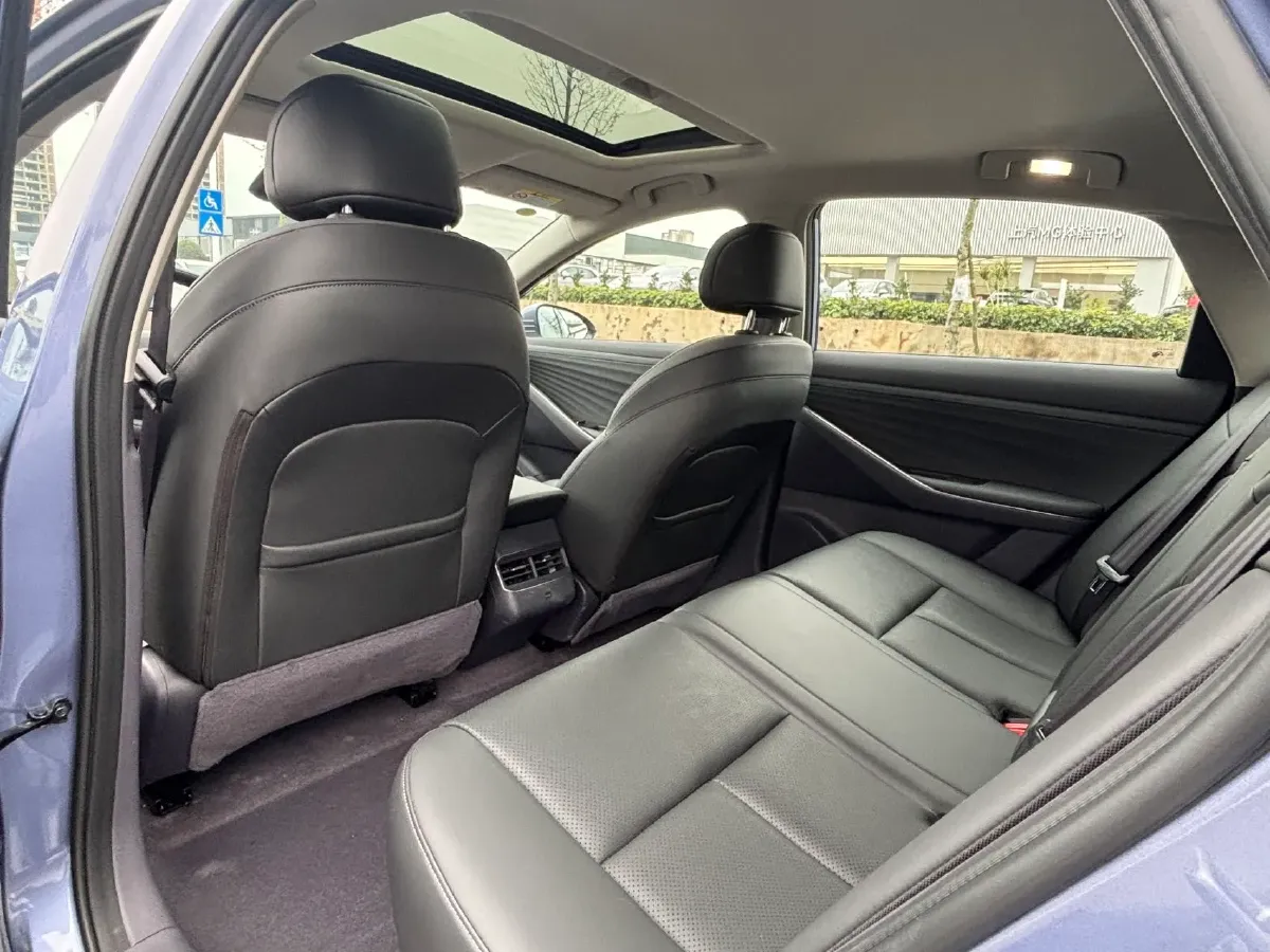 2026 Nissan N7 1.5L 102HP L4 1DHT PHEV,autocango,china used car exporter,china ev exporter,chinese used car exporter,chinese used ev exporter