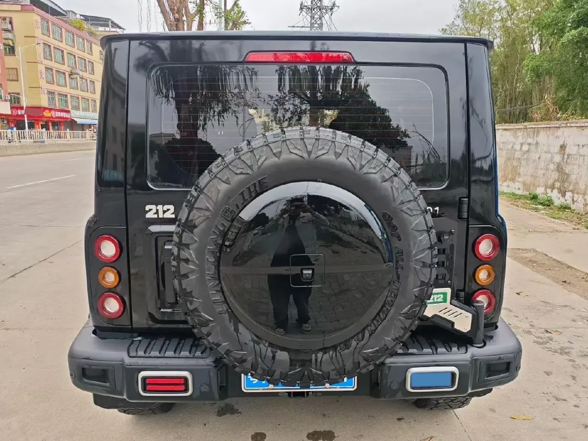 2025 212 212 T01 2.0T 252HP L4 8AT,autocango,china used car exporter,china ev exporter,chinese used car exporter,chinese used ev exporter