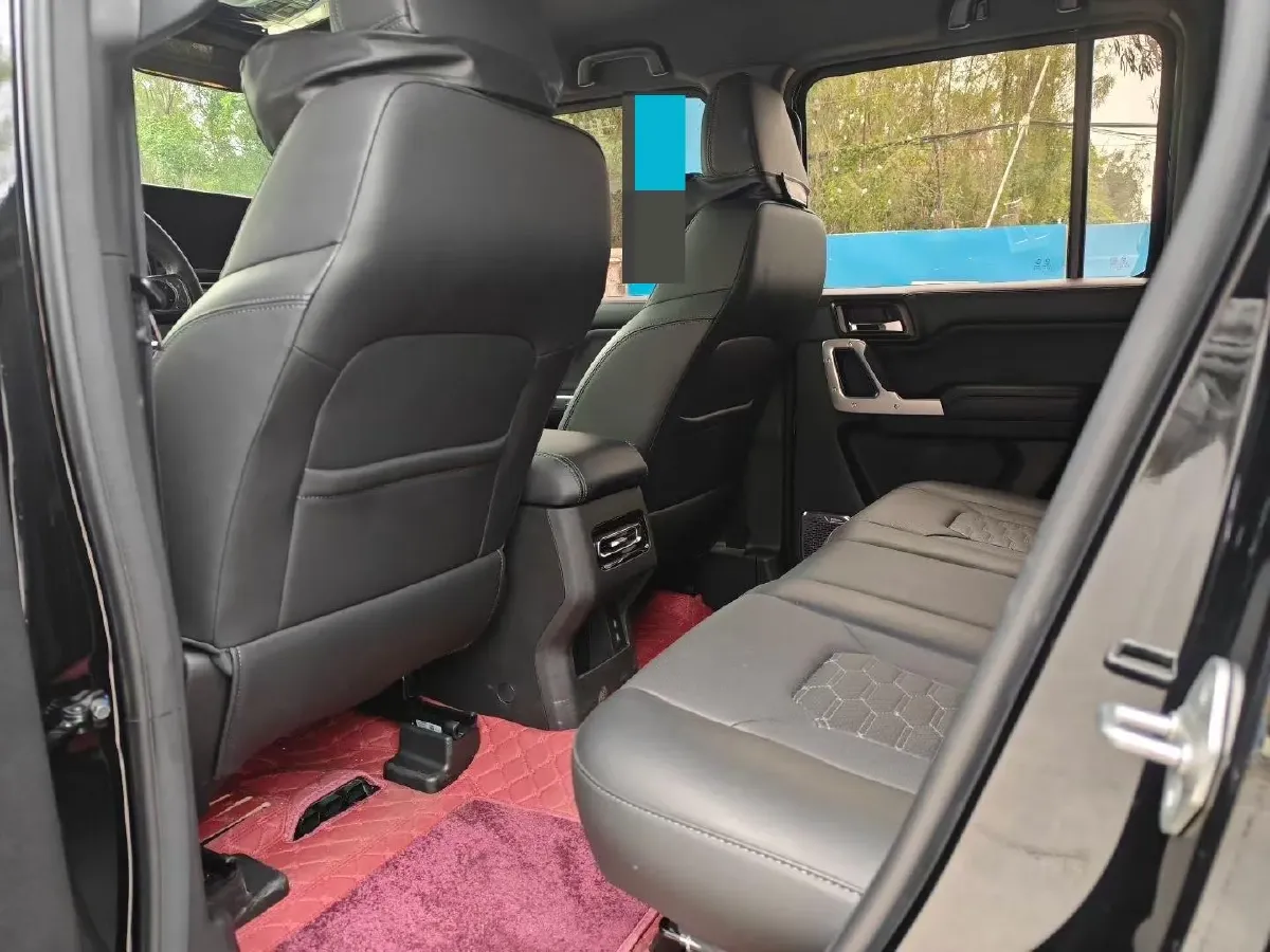 2025 212 212 T01 2.0T 252HP L4 8AT,autocango,china used car exporter,china ev exporter,chinese used car exporter,chinese used ev exporter