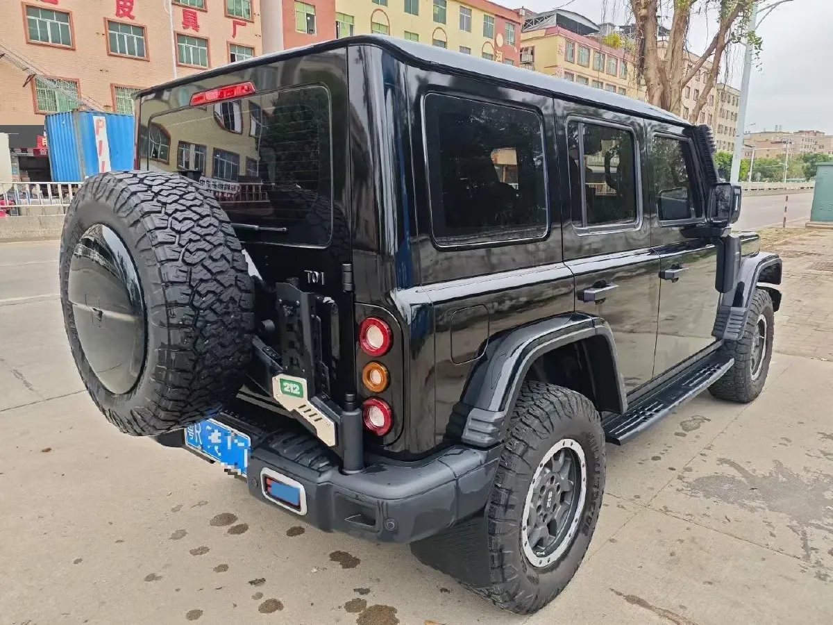 2025 212 212 T01 2.0T 252HP L4 8AT,autocango,china used car exporter,china ev exporter,chinese used car exporter,chinese used ev exporter