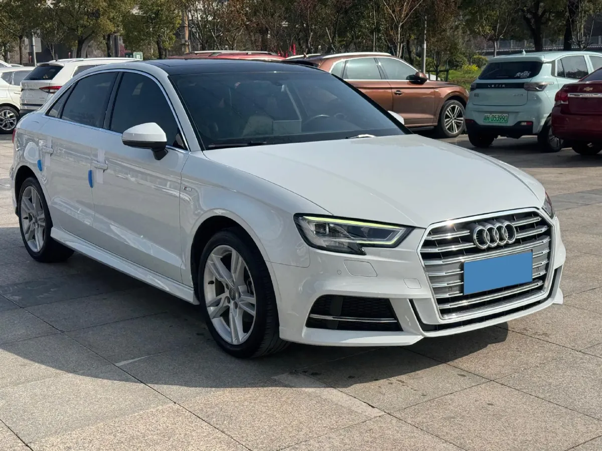 2020 Audi A3 1.4T 150HP L4 7DCT,autocango,china used car exporter,china ev exporter,chinese used car exporter,chinese used ev exporter