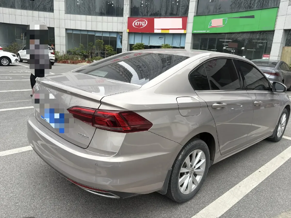 2020 Volkswagen Bora 1.5L 113HP L4 6AT,autocango,china used car exporter,china ev exporter,chinese used car exporter,chinese used ev exporter