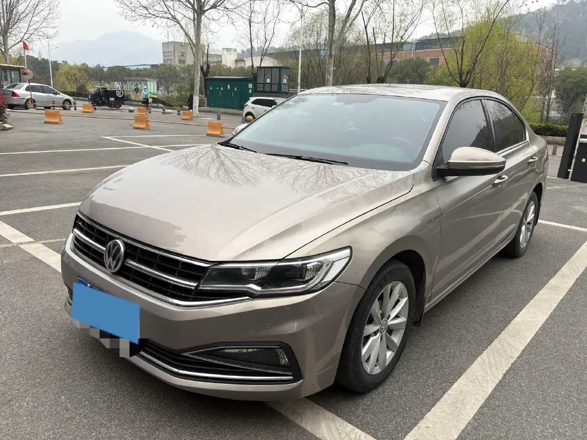 2020 Volkswagen Bora 1.5L 113HP L4 6AT,autocango,china used car exporter,china ev exporter,chinese used car exporter,chinese used ev exporter