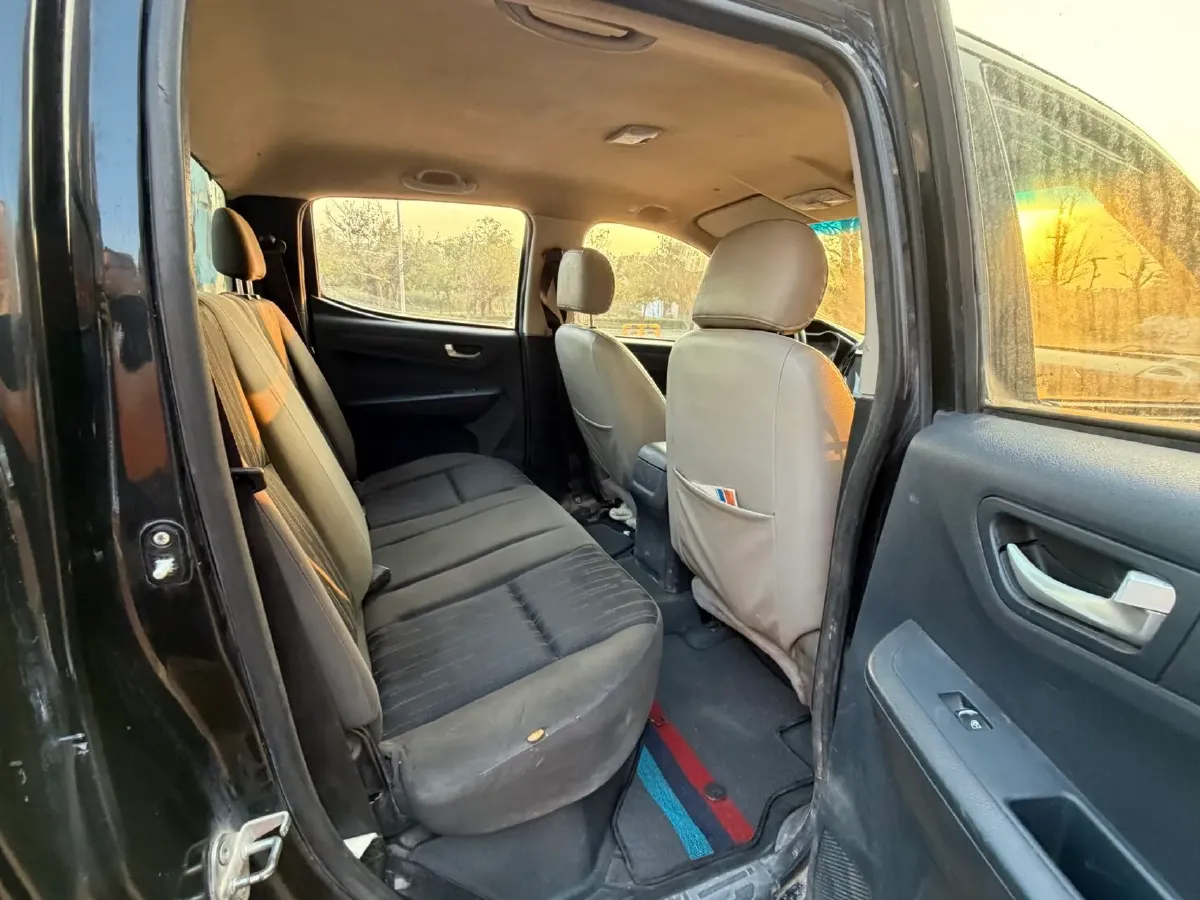 2018 Isuzu RE-MAX Jim 2.8T 116HP L4 5MT,autocango,china used car exporter,china ev exporter,chinese used car exporter,chinese used ev exporter